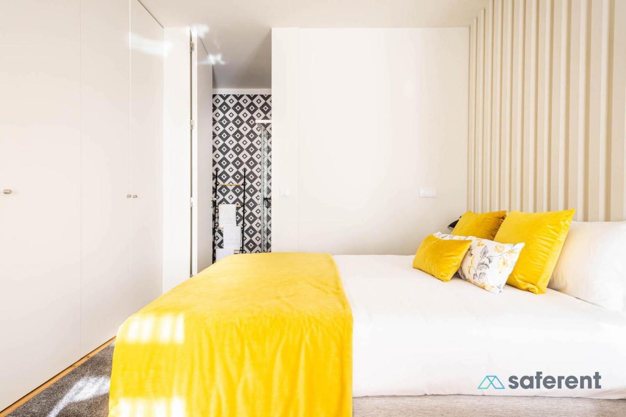 Apartment Light-filled Bonjardim *